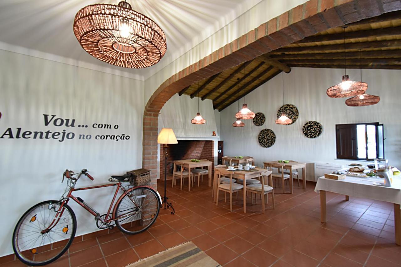 Turismo Rural Pedremoura Guest House Vila Ruiva  Bagian luar foto